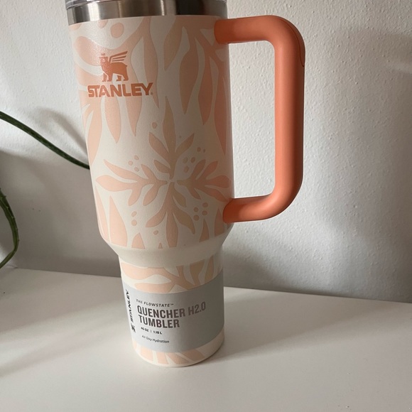 Stanley Floral Pink Tumbler with Handle - Picture 2 of 6